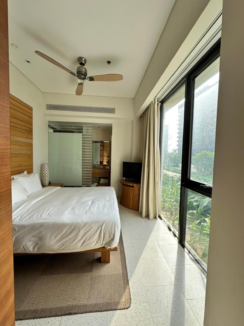 Villa Seaview And Apartment -Spa Da Nang Resort By Jt Group "Free Pick Up" Exterior photo